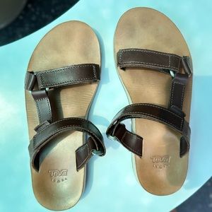 Teva Universal Leather Slide Sandals Size 8